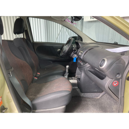 Calandre NISSAN NOTE 1 Photo n°4