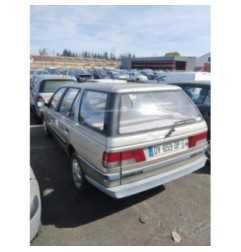 Optique avant secondaire gauche (feux)(clignotant) PEUGEOT 405 Photo n°10