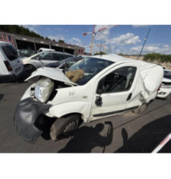 Feu arriere principal droit (feux) PEUGEOT BIPPER Photo n°16