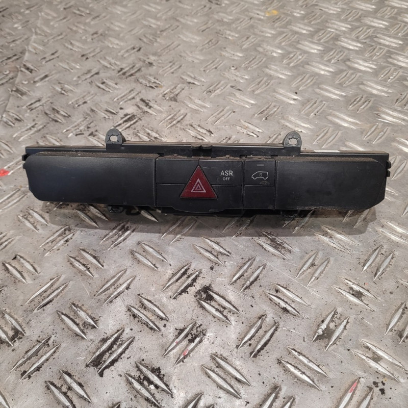 Bouton de warning MERCEDES SPRINTER 2