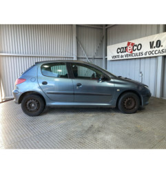 Pare choc avant PEUGEOT 206 Photo n°4