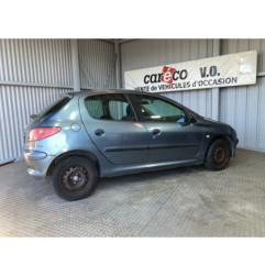 Pare choc avant PEUGEOT 206 Photo n°8