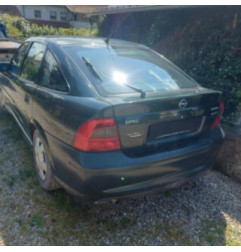 Pompe de direction OPEL VECTRA B Photo n°9