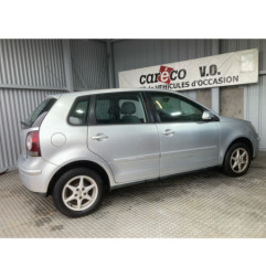 Calandre VOLKSWAGEN POLO 4 Photo n°6