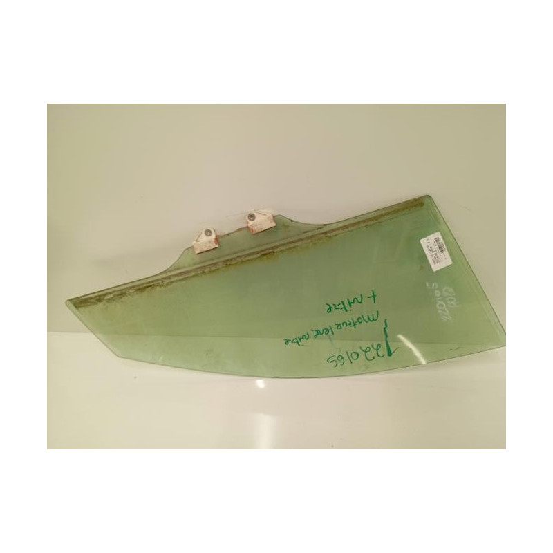 Vitre avant droit HONDA ACCORD 7