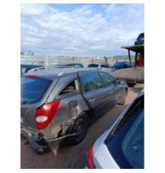 Moteur RENAULT LAGUNA 2 Photo n°8