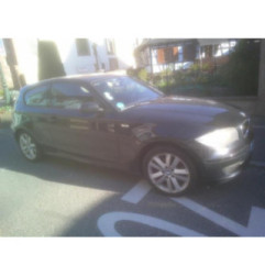 Capot BMW SERIE 1 E81 Photo n°7