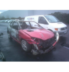 Moteur PEUGEOT 206 Photo n°1