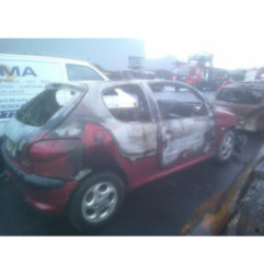 Moteur PEUGEOT 206 Photo n°3