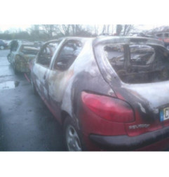 Moteur PEUGEOT 206 Photo n°4