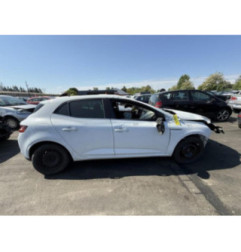 Ecran GPS RENAULT MEGANE 4 Photo n°15