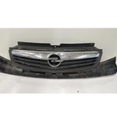 Calandre OPEL VIVARO 1