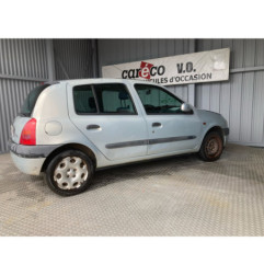 Calandre RENAULT CLIO 2 Photo n°8