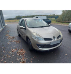 Moteur essuie glace arriere RENAULT CLIO 3 Photo n°4