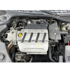 Boitier papillon RENAULT LAGUNA 2 Photo n°12