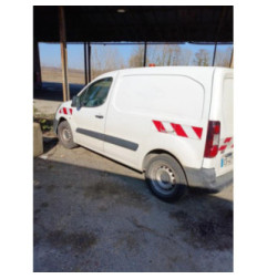 Moteur essuie glace avant CITROEN BERLINGO 2 Photo n°7