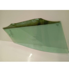 Vitre avant gauche MERCEDES CLASSE B 245