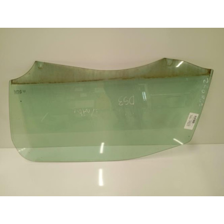 Vitre avant droit CITROEN DS3 Photo n°1