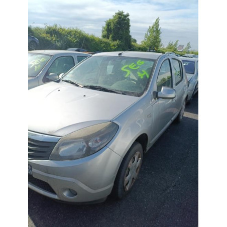 Capot DACIA SANDERO 1