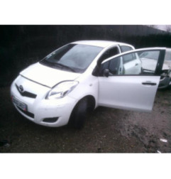 Moteur leve vitre avant gauche TOYOTA YARIS 2 Photo n°4