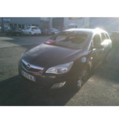 Alternateur OPEL ASTRA J SPORTS Photo n°7