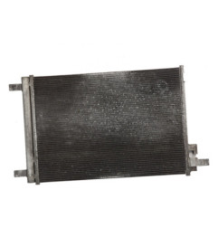 Condenseur de clim VOLKSWAGEN PASSAT 7