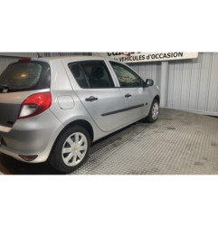 Serrure avant droit RENAULT CLIO 3 Photo n°19
