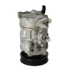 Compresseur clim VOLKSWAGEN GOLF 7 Photo n°4