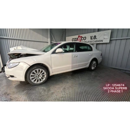 Planche de bord complete SKODA SUPERB 2