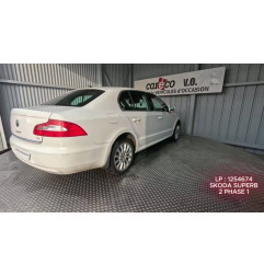Planche de bord complete SKODA SUPERB 2 Photo n°6