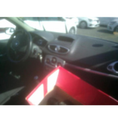 Aile avant gauche RENAULT CLIO 3 Photo n°8