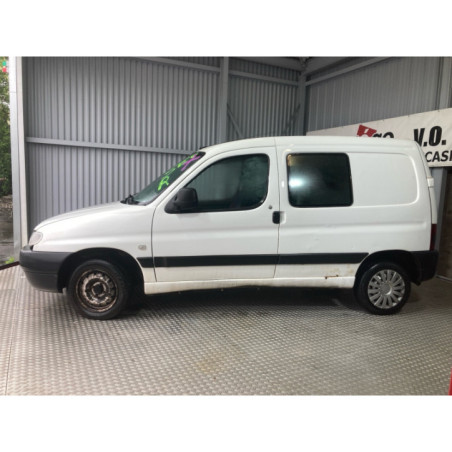 Porte avant gauche PEUGEOT PARTNER 1