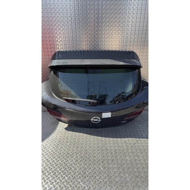 Malle/Hayon arriere OPEL ASTRA J