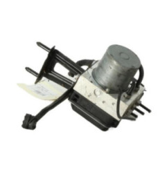 Bloc ABS (freins anti-blocage) BMW X3 E83 Photo n°1