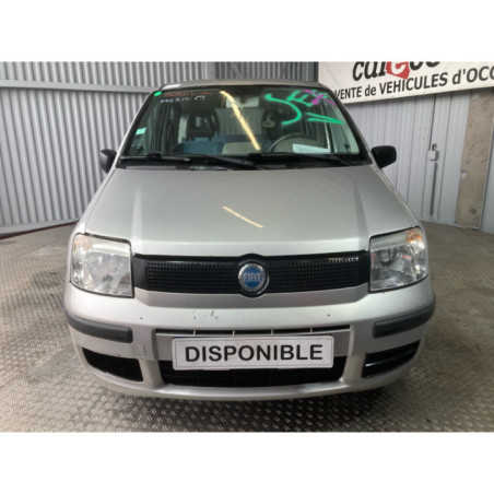 Pare boue avant gauche FIAT PANDA 2 Photo n°1