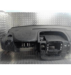 Planche de bord complete RENAULT TRAFIC 3 COURT Photo n°1