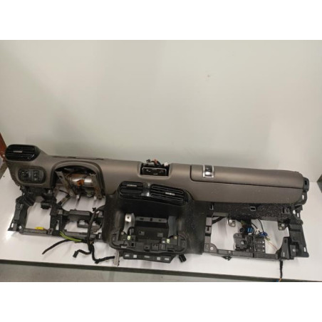 Planche de bord complete CITROEN C4 CACTUS Photo n°1