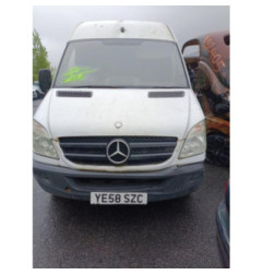 Porte avant droit MERCEDES SPRINTER 2 Photo n°12