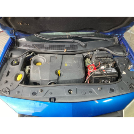 Moyeu avant gauche RENAULT MEGANE 2