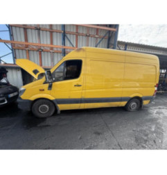Porte avant droit MERCEDES SPRINTER 2 Photo n°12