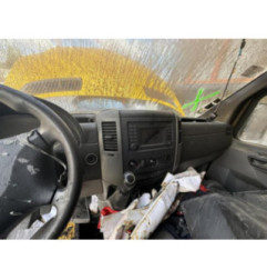 Porte avant gauche MERCEDES SPRINTER 2 Photo n°15