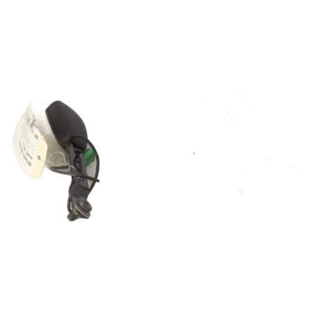 Attache ceinture avant droit VOLVO V 60 2