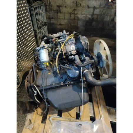 Moteur FORD TRANSIT 2 Photo n°1