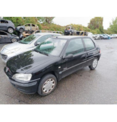 Porte avant gauche PEUGEOT 106 Photo n°8