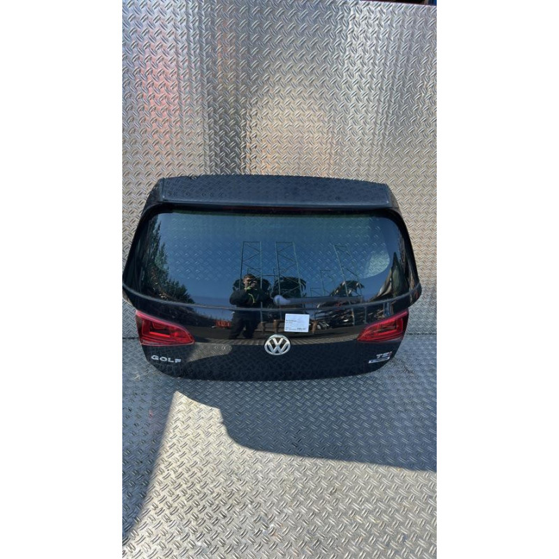 Malle/Hayon arriere VOLKSWAGEN GOLF 7