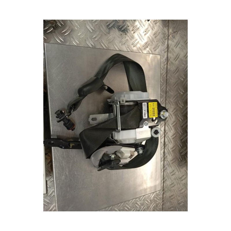 Ceinture avant droit HYUNDAI I 40