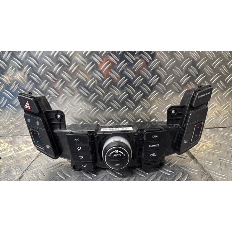 Commande chauffage HYUNDAI I 40