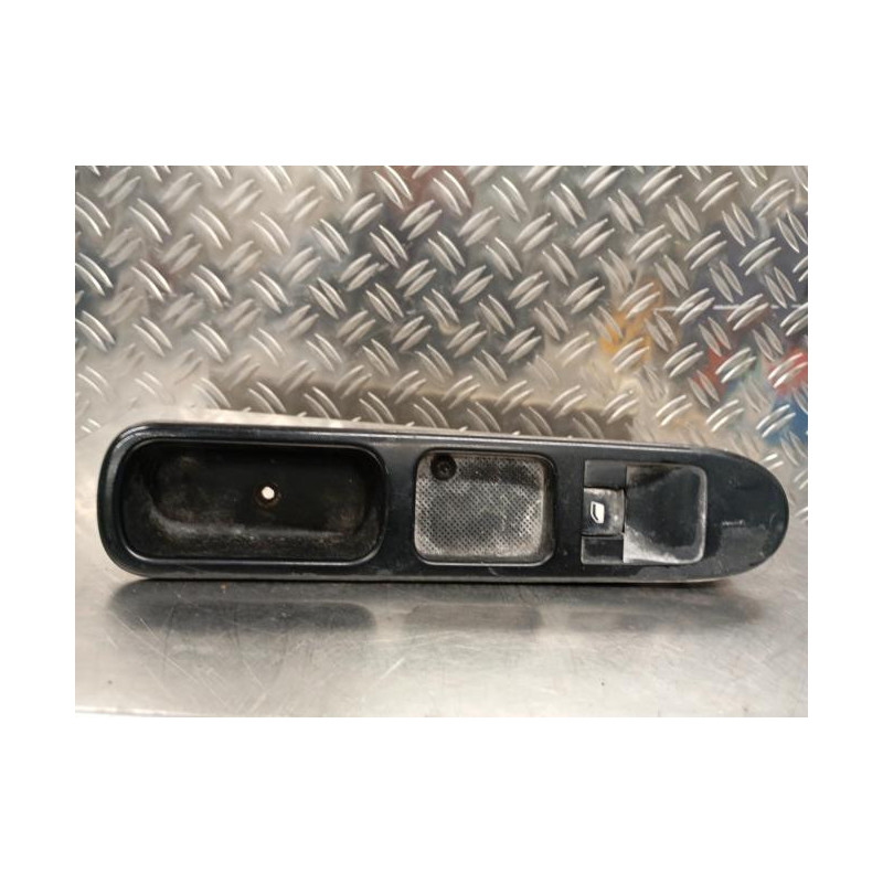 Leve vitre electrique avant droit PEUGEOT 207