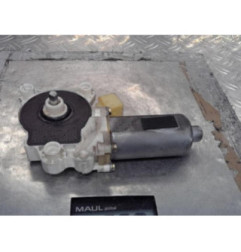 Moteur leve vitre avant droit MERCEDES CLASSE CLK 209 Photo n°3