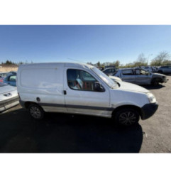 Calandre PEUGEOT PARTNER 1 Photo n°11